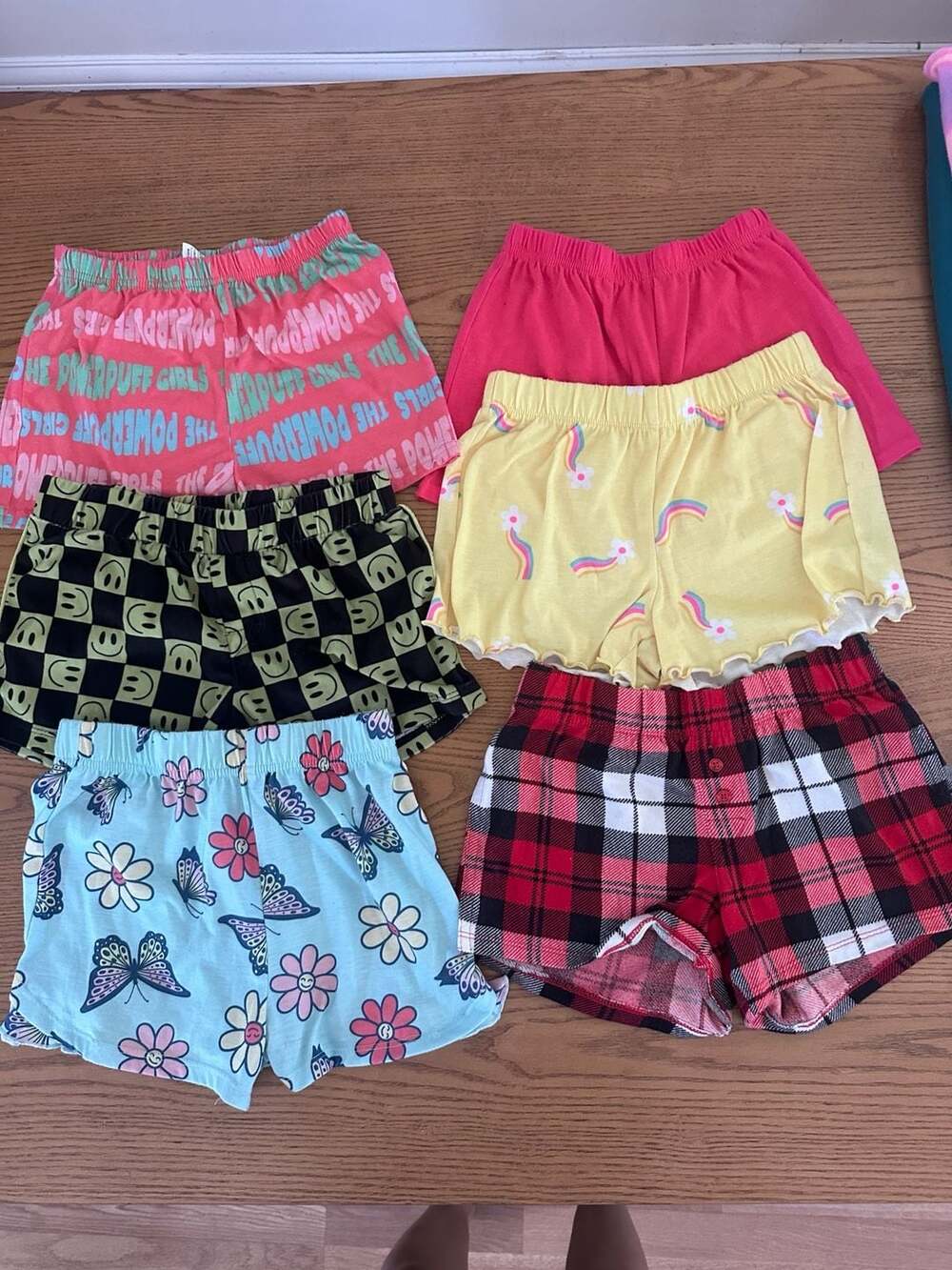 Girls Assorted Multi-Brand Pajama Tops and Shorts Lot Size M (8)